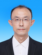 王　军